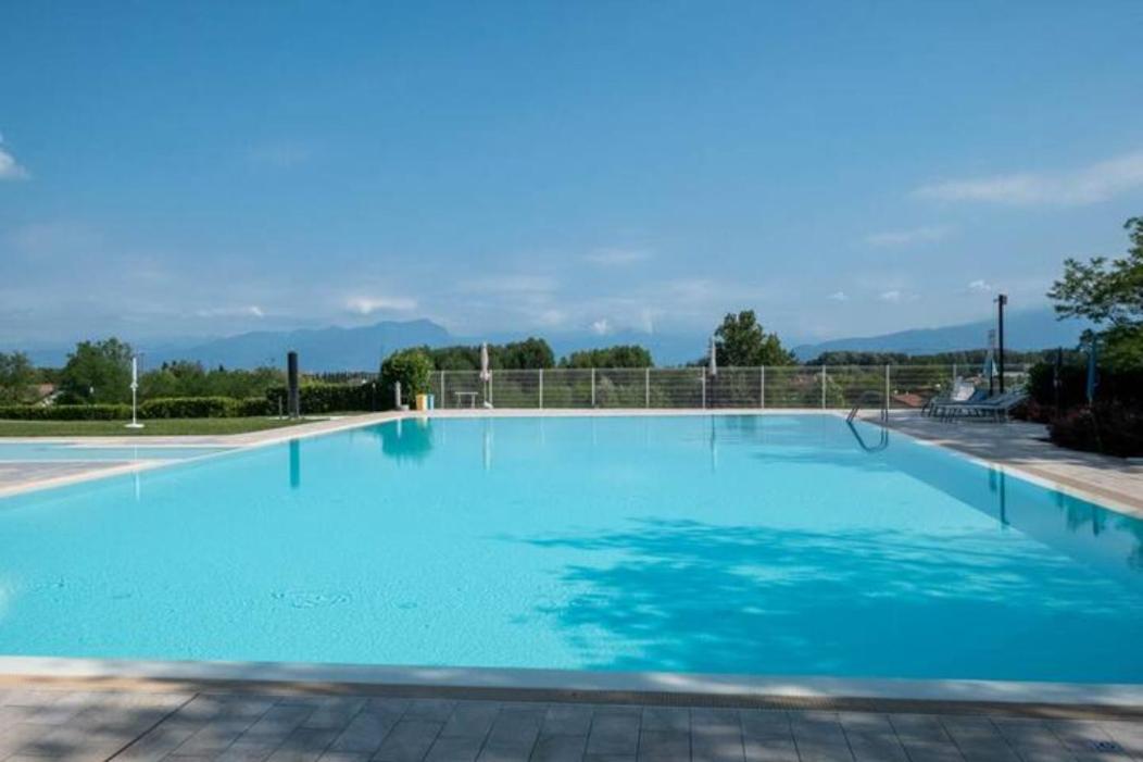 Apartamento Vittoria Peschiera Ponti sul Mincio Exterior foto