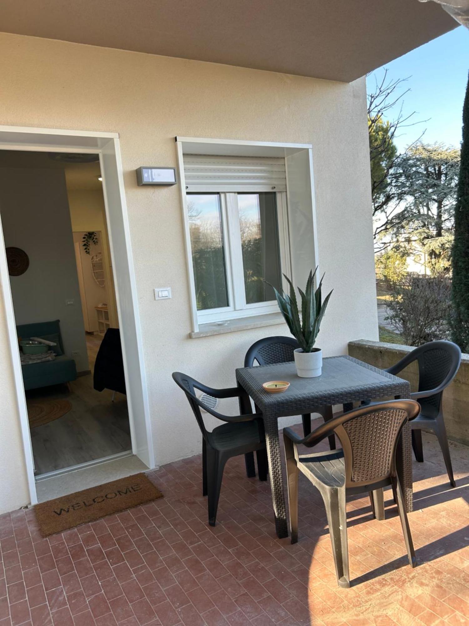 Apartamento Vittoria Peschiera Ponti sul Mincio Exterior foto